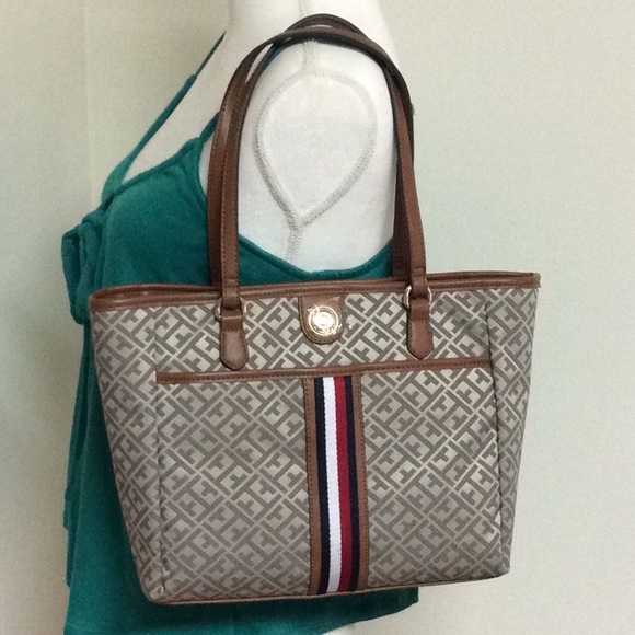 Tommy Hilfiger Handbags - Tommy Hilfiger tote with front stripe NWT!